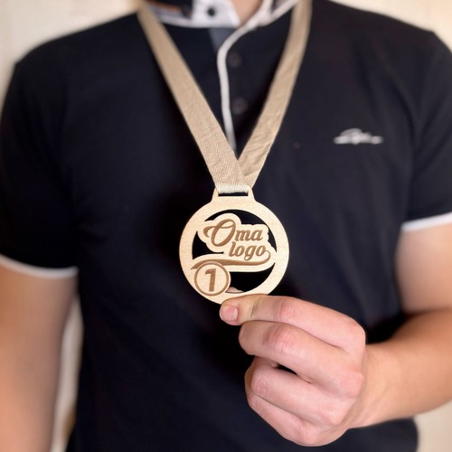Wooden medal with own logo and text